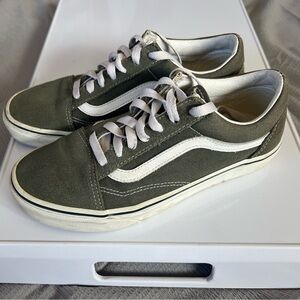 Green Vans Old Skool Sneaker